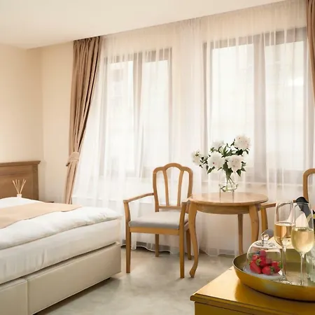 Family Anna Hotel Ruse